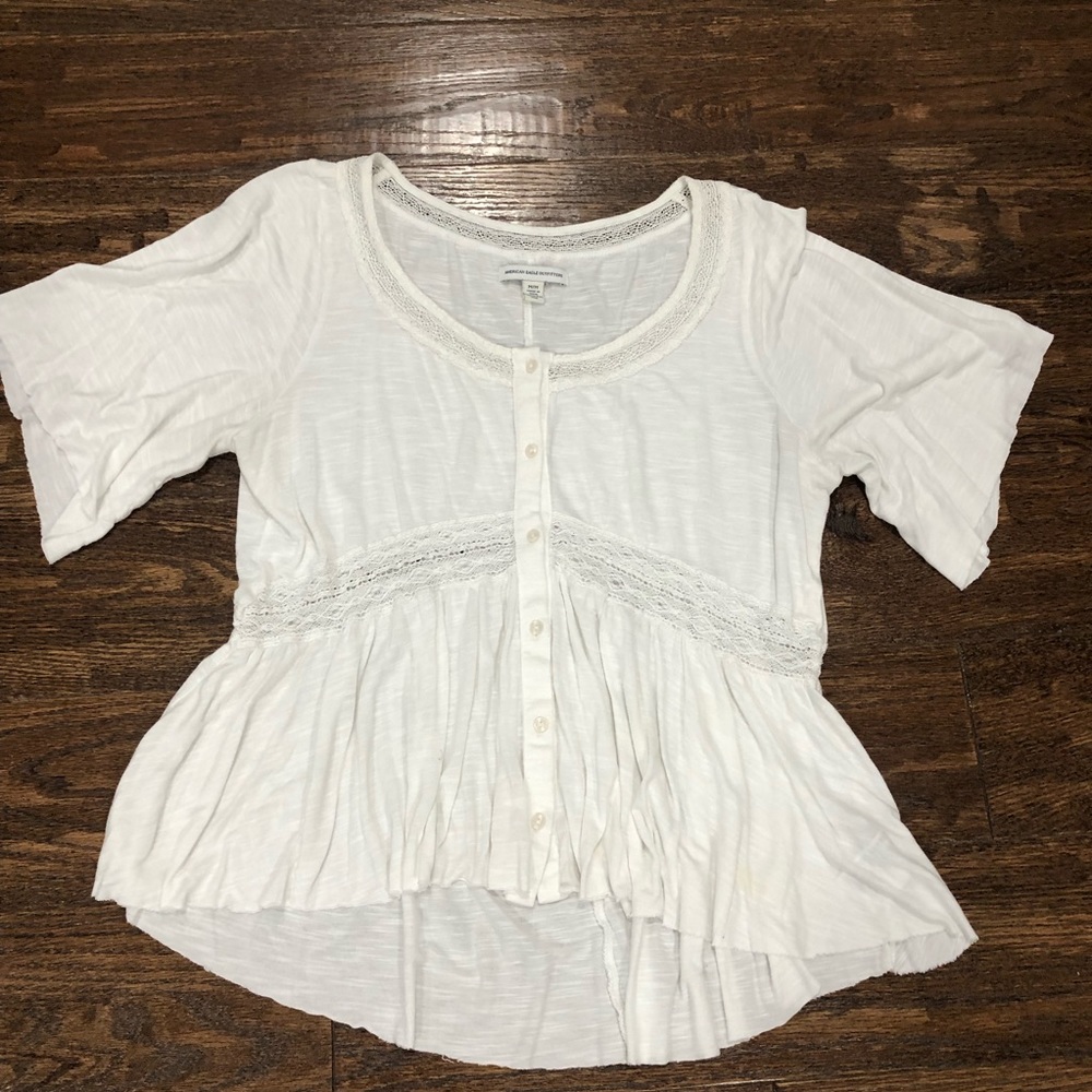 American Eagle bottom front tee